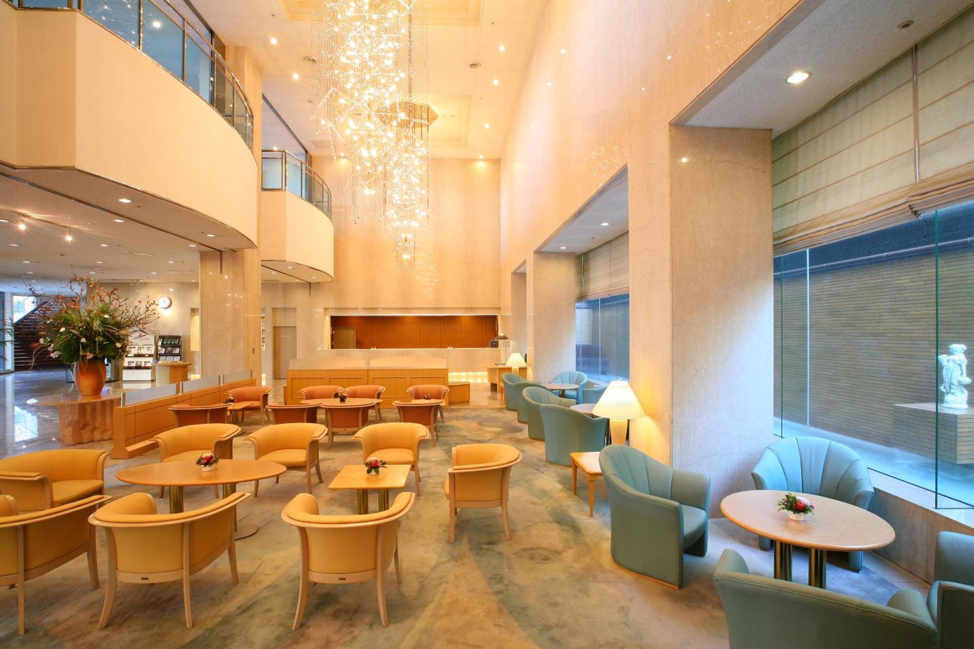 Hotel Green Tower Makuhari Тиба Экстерьер фото