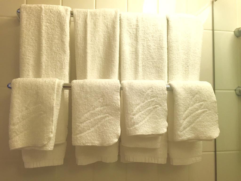 Hotel Green Tower Makuhari Тиба Экстерьер фото